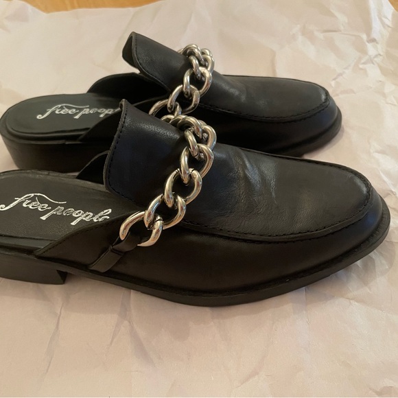 Free People leather loafers with chain Size 8 - Picture 3 of 5